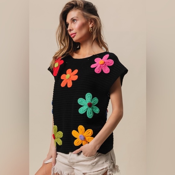 BiBi Flower Round Neck Cap Sleeve Knit Top - Picture 2 of 5